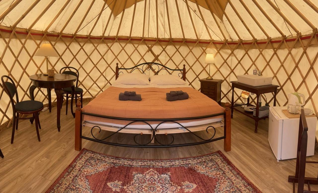 Oeko Kemping Es Glamping Tiszadada المظهر الخارجي الصورة